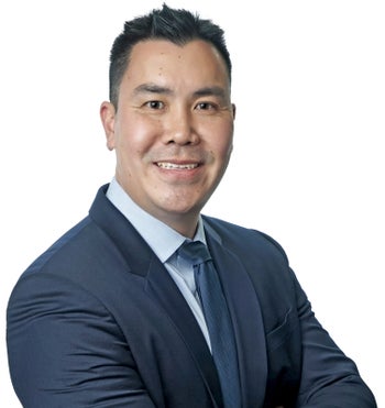 Portrait of Kenny Han, Realtor